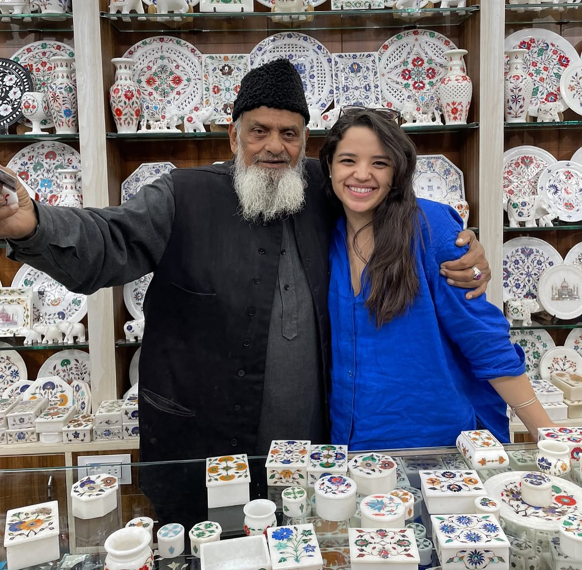 Camila Sáenz en uno de sus viajes alrededor del mundo.